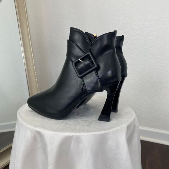 Officesiren NIB Buckled Black Faux Leather Stiletto Ankle Boots US 10.5 EU 41 - Picture 3 of 9